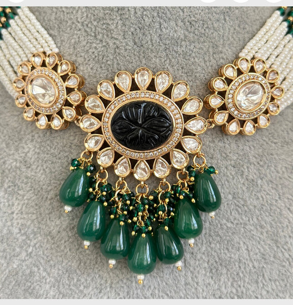 Emerald Golf Plated Silver Foiled Kundan Choker