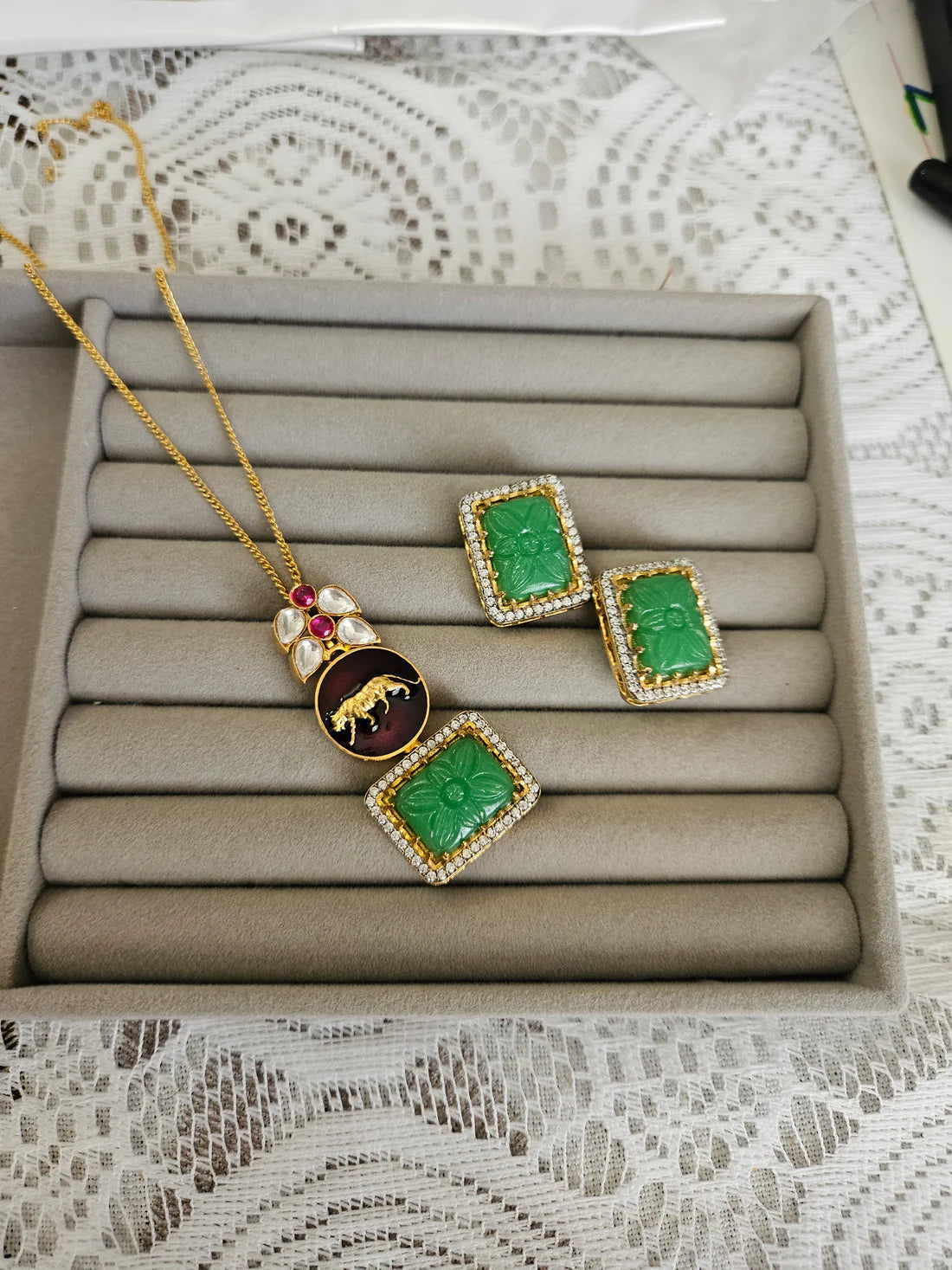 Sabyasachi inspired contemporary pendant necklace set