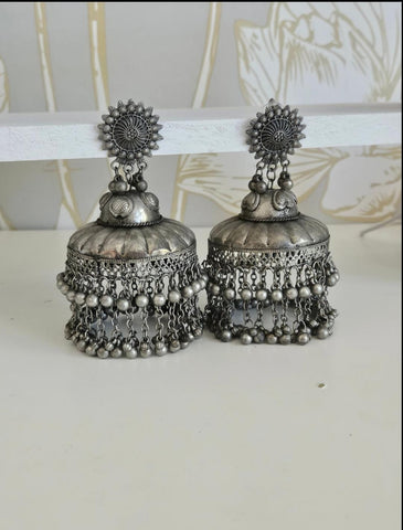 Black metal jhumkas earrings