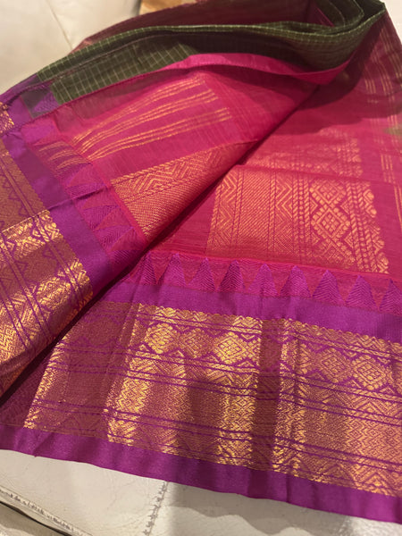 Pure Cotton Forest Green and Purple Magenta Gadwal Saree