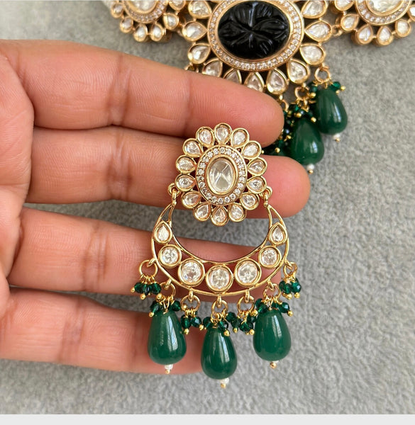 Emerald Golf Plated Silver Foiled Kundan Choker