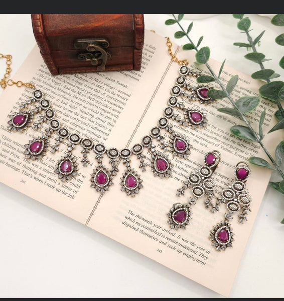 Victorian Polki Necklace with Earrings