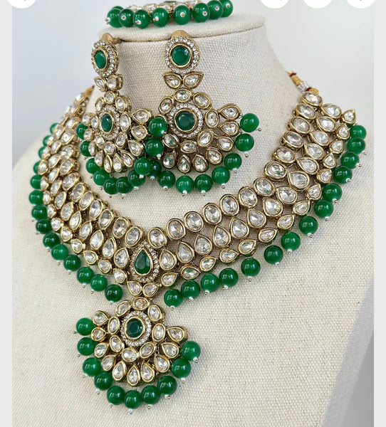 Green Kundan Necklace and Earring 3 Piece Set