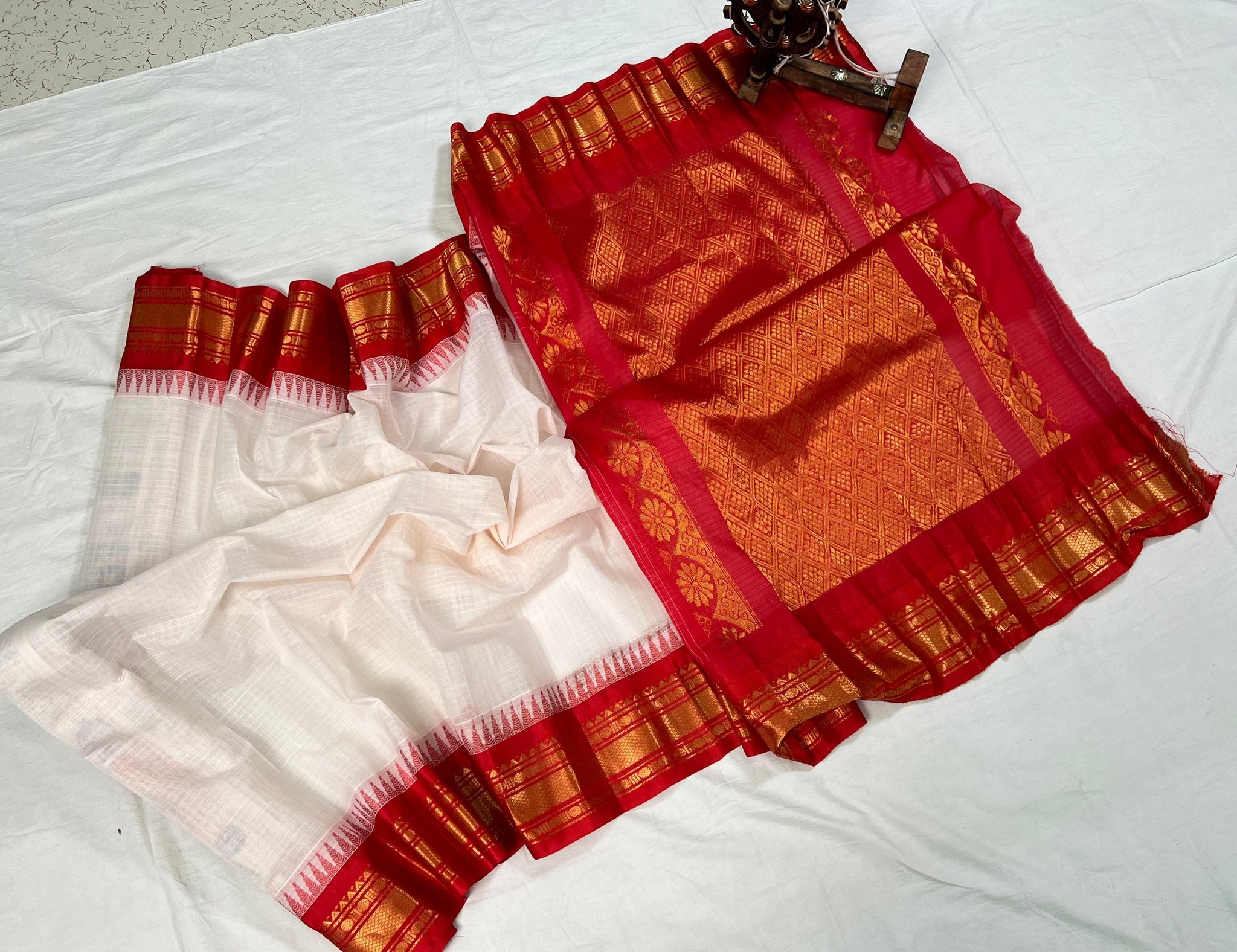 White and Red Cotton Gadhwal Saree