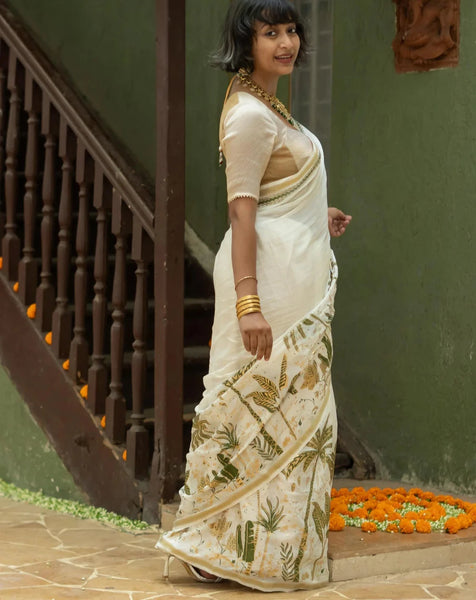 Off White Cotton Viscose Printed Saree With Tassels