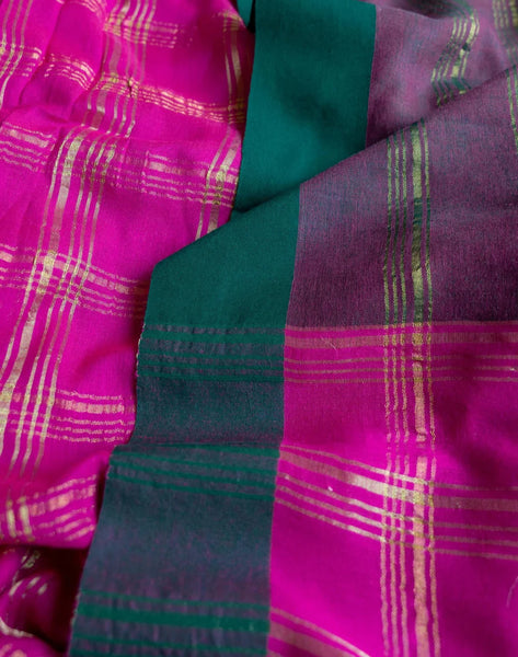 Acrylic Cotton Zari Saree In Pink