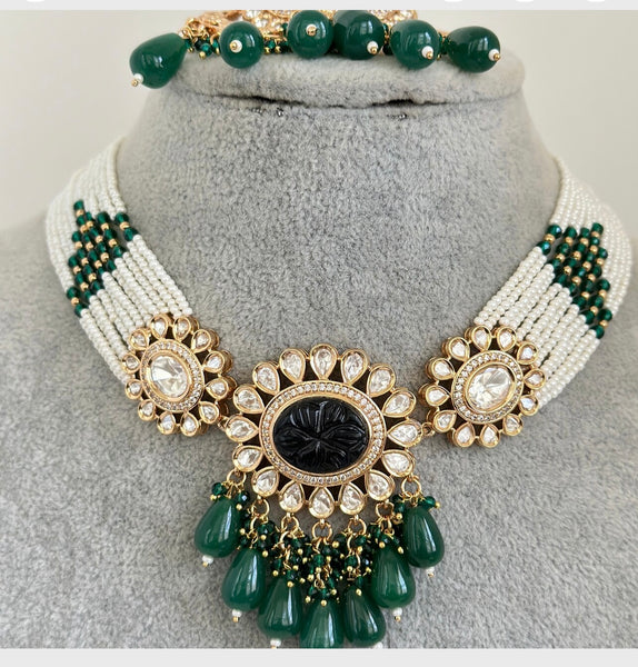 Emerald Golf Plated Silver Foiled Kundan Choker