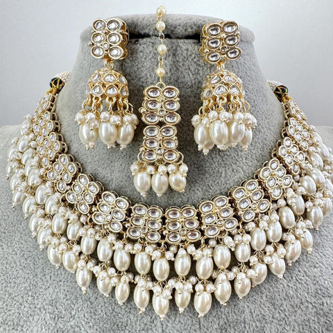 White Kundan Choker Necklace Set