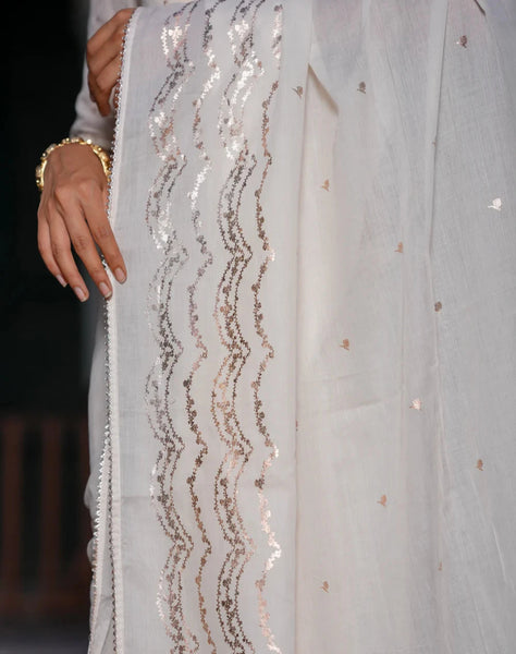 Light Weight White Cotton Viscose Saree