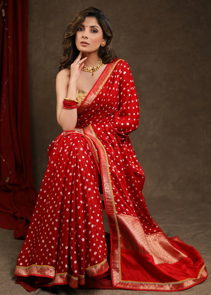 RED BANDHEJ SAREE WITH DELICATE GOLD AND BANARASI DETAILING