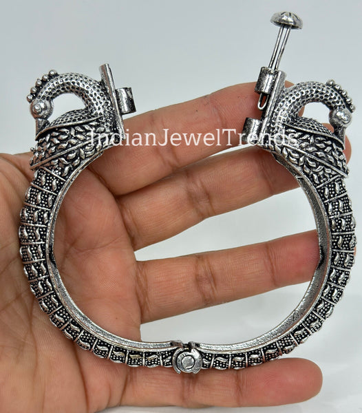 One Openable Kada Bangle Bracelet