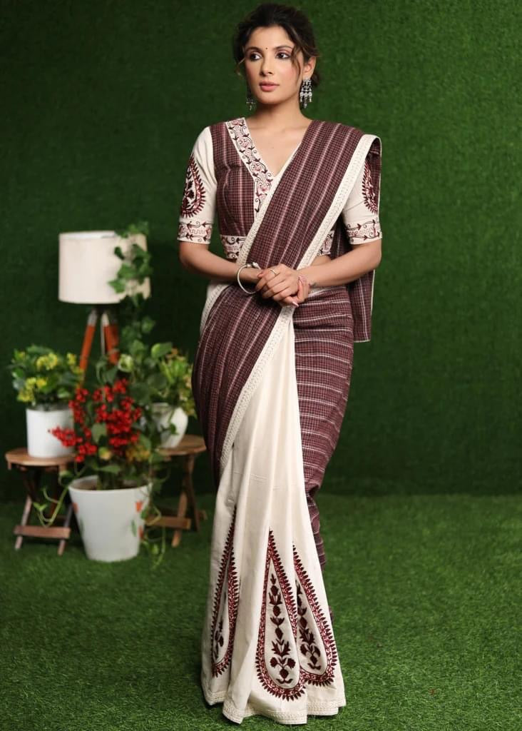 Which color of saree will go with a velvet maroon blouse? - Quora