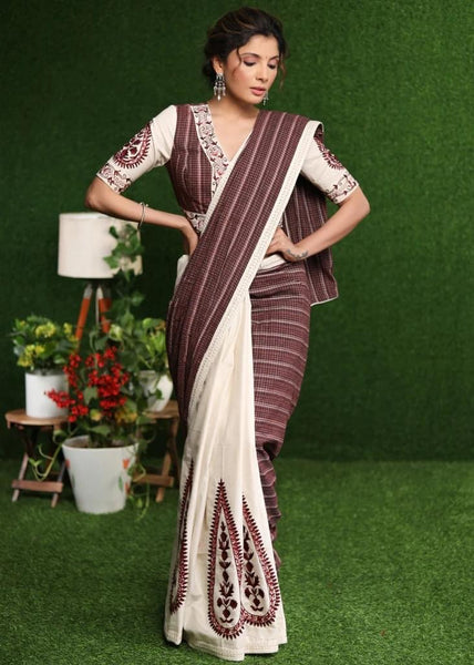 MAROON COTTON CHECKS SAREE WITH OFF-WHITE COTTON PLEATS AND EMBROIDERY MOTIFS