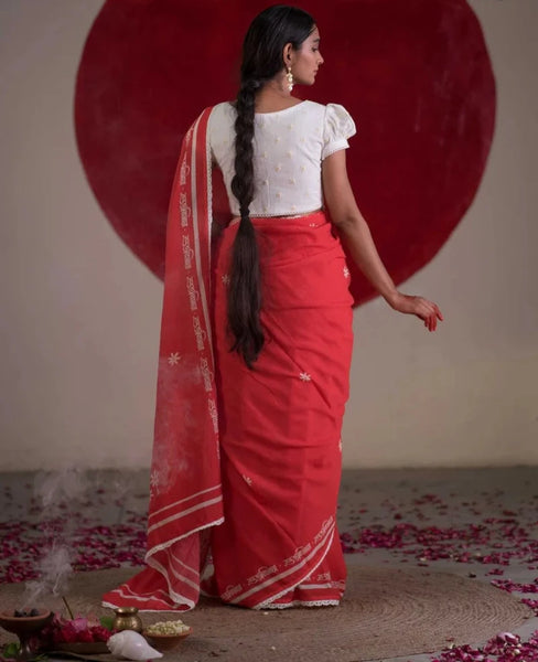 Red Mulmul Cotton Saree With White Lace Border