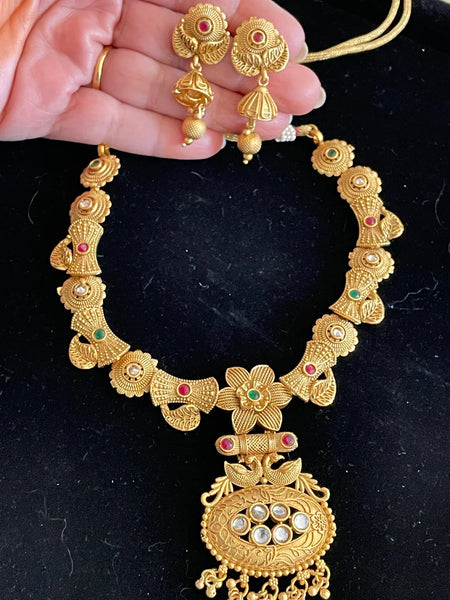 Matt Gold n Kundan Necklace Set with Jhumkis