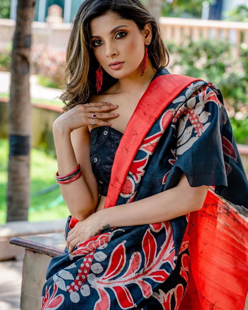 Buy 52/XXL Size Black Printed Plus Size Sarees Online for Women in USA